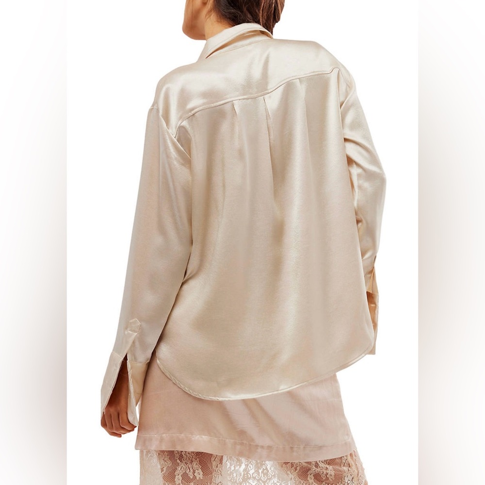 Free People Shoot for the Moon shirt NWOT